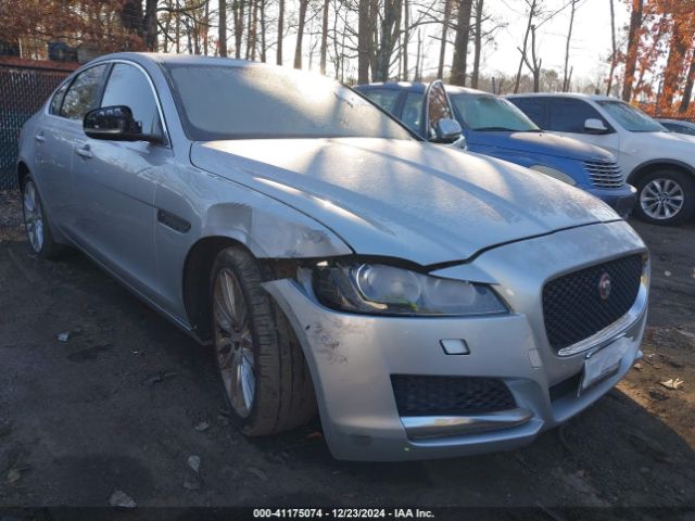 2016 JAGUAR XF SAJBK4BV2GCY12204 Photo 5
