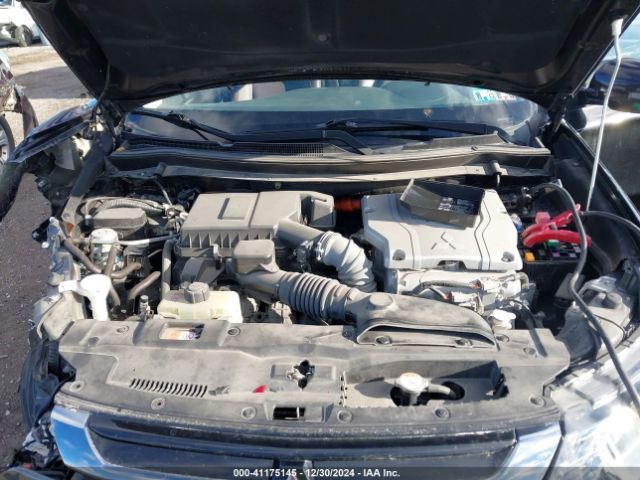 2018 MITSUBISHI OUTLANDER PHEV JA4J24A52JZ029247 Photo 9