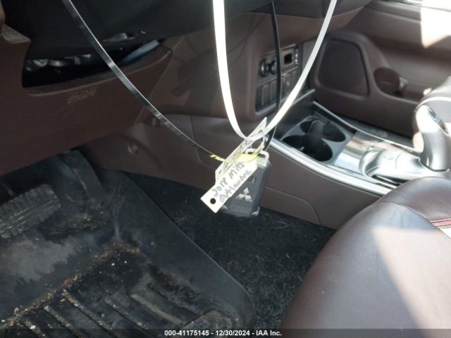 2018 MITSUBISHI OUTLANDER PHEV JA4J24A52JZ029247 Photo 10