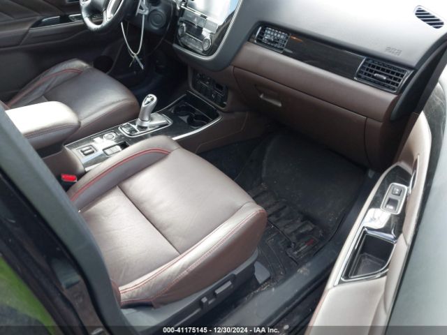 2018 MITSUBISHI OUTLANDER PHEV JA4J24A52JZ029247 Photo 4