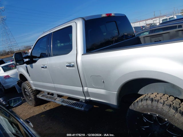 Ford F-250 Xlt 2017 1FT7W2B67HEF33309 Image 14