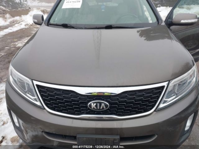 5XYKUDA78FG614068 KIA Sorento Ex V6