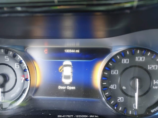 Chrysler 200 S 2015 1C3CCCBG2FN710792 Image 15