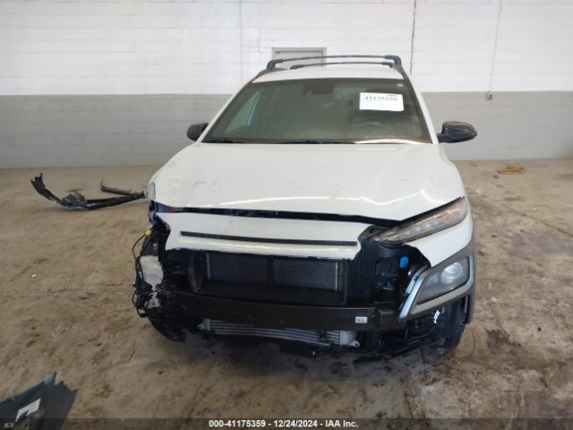 KM8K63A51MU673912 Hyundai Kona Night