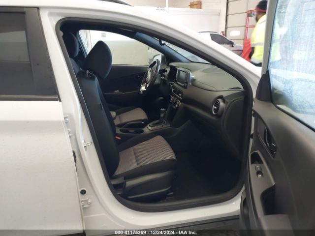 KM8K63A51MU673912 Hyundai Kona Night