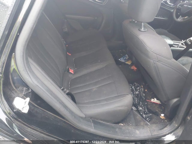 Chrysler 200 Limited 2015 1C3CCCAB8FN605390 Image 8