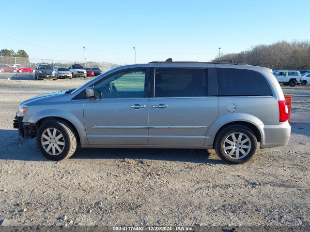 2C4RC1BG4FR655677 Chrysler Town & Country Touring