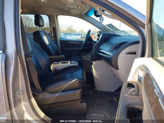 2C4RC1BG4FR655677 Chrysler Town & Country Touring