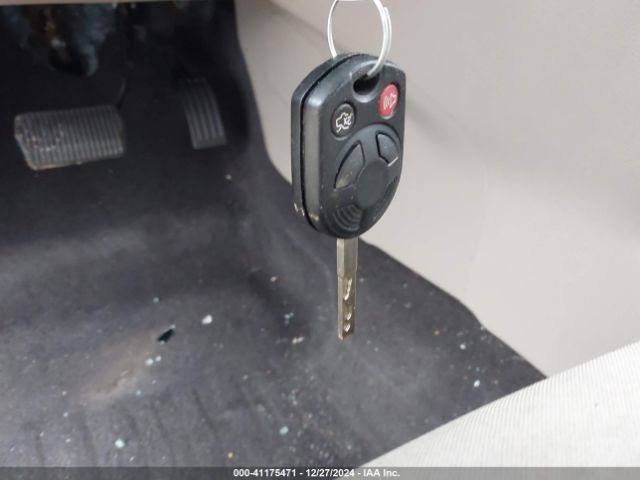 1FADP3K2XJL319053 Ford FOCUS SE