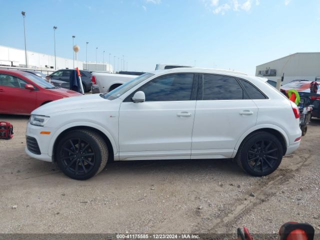 WA1JCCFS6JR001733 Audi Q3 2.0t Premium/2.0t Sport Premium