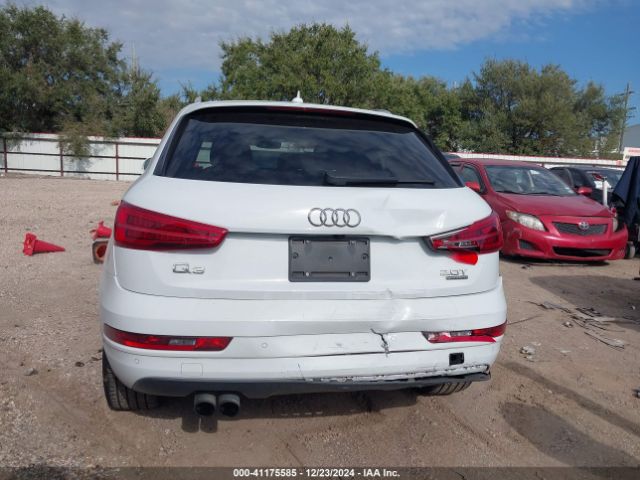 WA1JCCFS6JR001733 Audi Q3 2.0t Premium/2.0t Sport Premium
