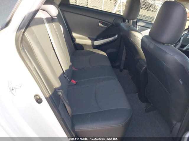 Toyota Prius Plug-in Advanced 2015 JTDKN3DP9F3073703 Image 8