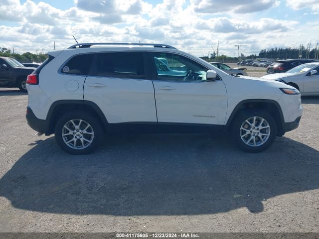 1C4PJMCS6EW184414 Jeep Cherokee Latitude