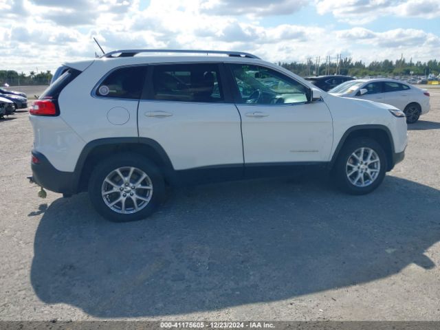 1C4PJMCS6EW184414 Jeep Cherokee Latitude