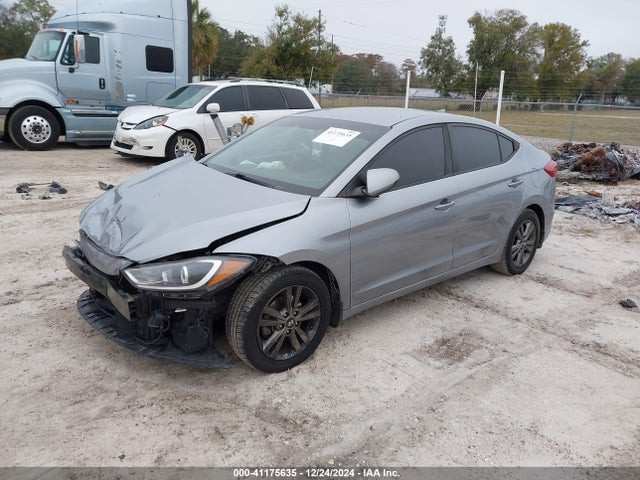 5NPD84LF6HH195618 Hyundai ELANTRA SE