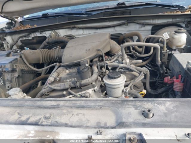5TFAX5GN6KX157668 Toyota Tacoma Sr
