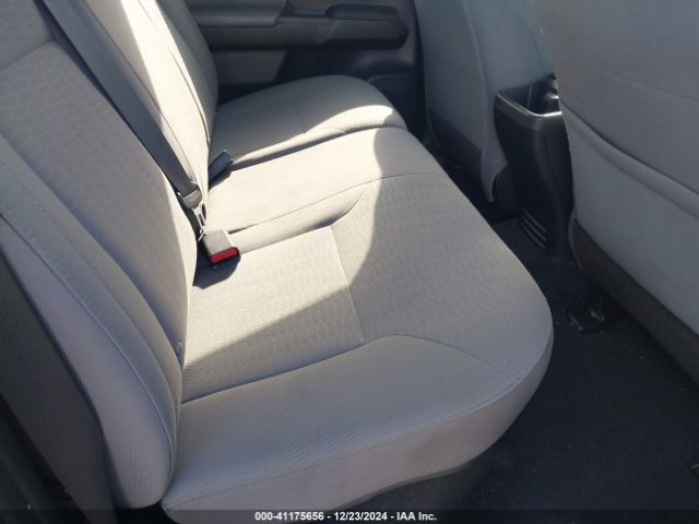 5TFAX5GN6KX157668 Toyota Tacoma Sr