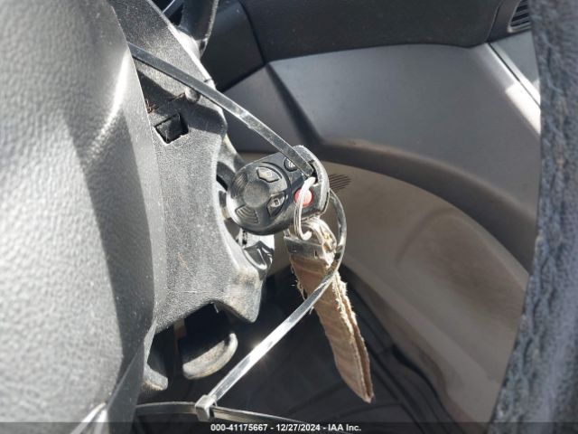 1FADP5AU8EL509230 Ford C-max Hybrid Se