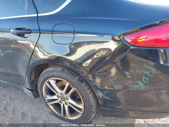 3FA6P0H72JR125581 Ford FUSION SE