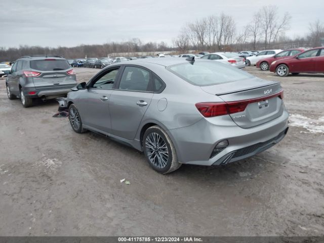 3KPF54AD4PE673363 KIA Forte Gt-line