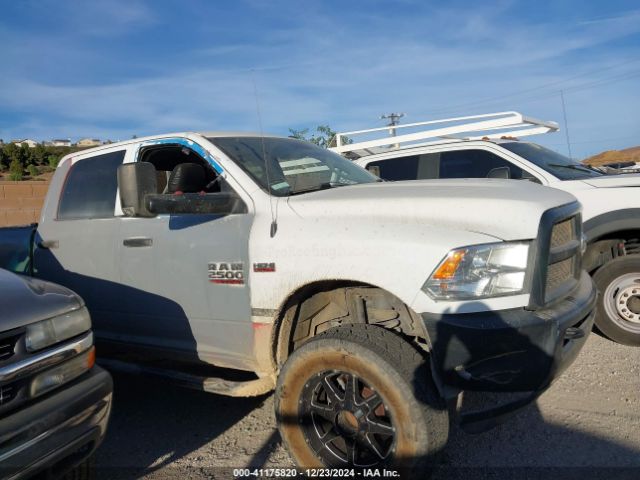 3C6TR5HTXJG282702 RAM 2500 Tradesman  4x4 8' Box