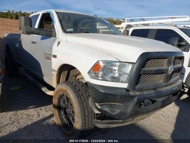 3C6TR5HTXJG282702 RAM 2500 Tradesman  4x4 8' Box