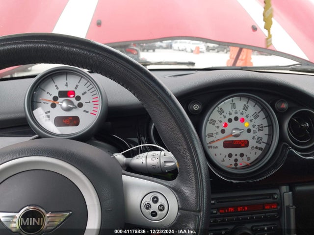 2006 MINI COOPER WMWRC33566TK70698 Photo 6
