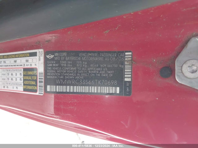 2006 MINI COOPER WMWRC33566TK70698 Photo 8