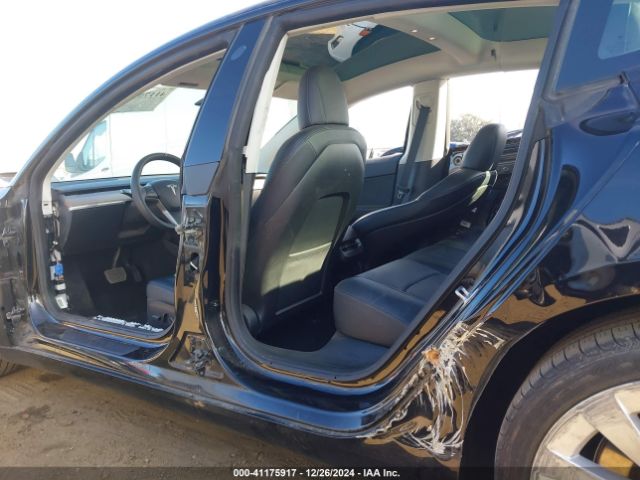 5YJ3E1EA9NF295890 Tesla Model 3 Rear-wheel Drive