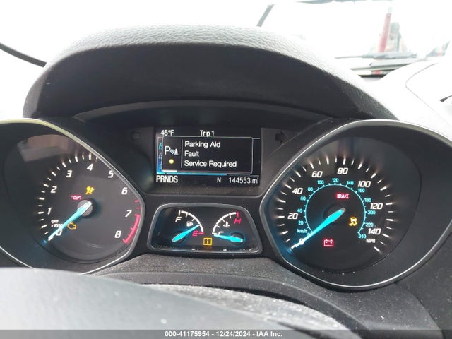1FMCU0GX0GUA64719 Ford ESCAPE SE