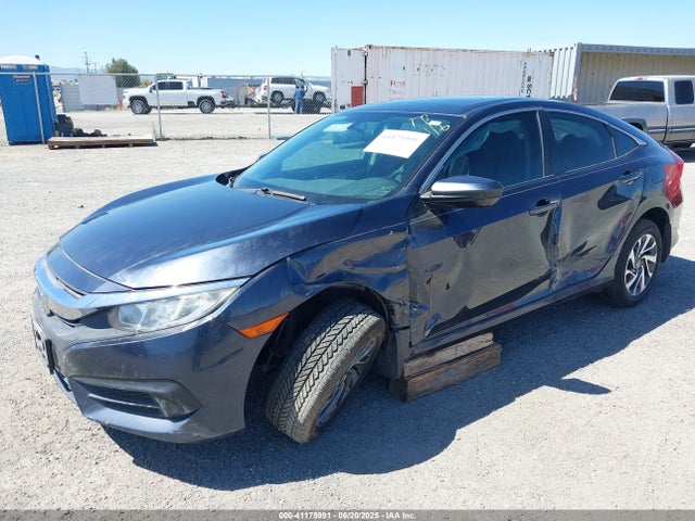 Honda CIVIC EX 2018 2HGFC2F70JH552663 Image 2