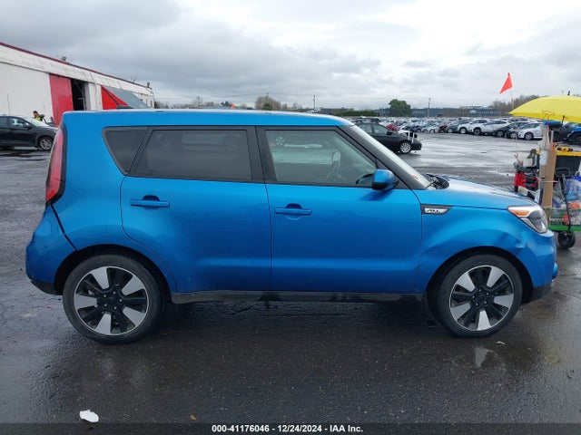 KIA SOUL + 2017 KNDJP3A5XH7430147 Image 13
