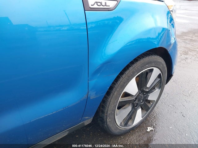 KIA SOUL + 2017 KNDJP3A5XH7430147 Image 19