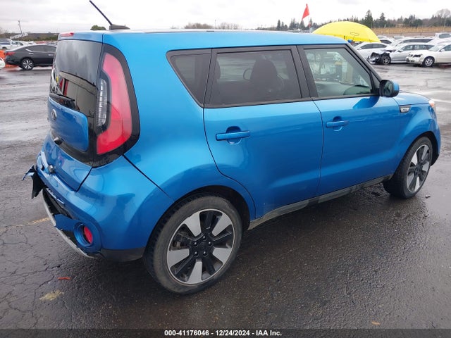 KIA SOUL + 2017 KNDJP3A5XH7430147 Image 4