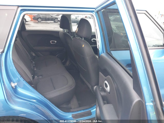 KIA SOUL + 2017 KNDJP3A5XH7430147 Image 8
