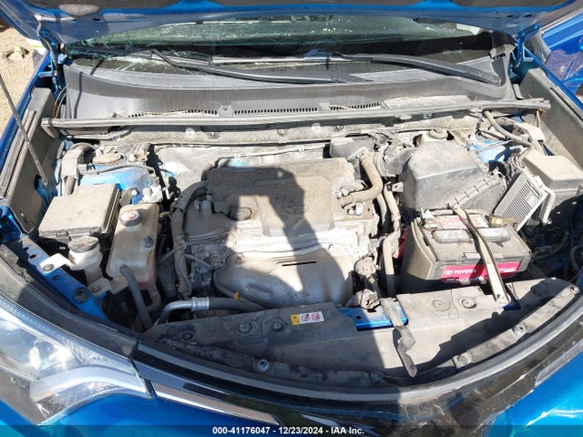 Продаж на аукціоні авто 2018 Toyota Rav4 Le, vin: JTMBFREV9JJ256357, номер лоту: 41176047