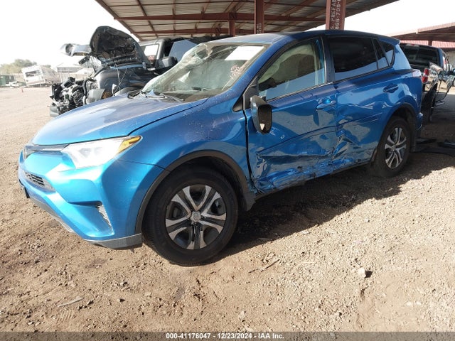 Продаж на аукціоні авто 2018 Toyota Rav4 Le, vin: JTMBFREV9JJ256357, номер лоту: 41176047