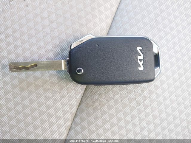 KNDJ23AU5S7244738 KIA SOUL LX