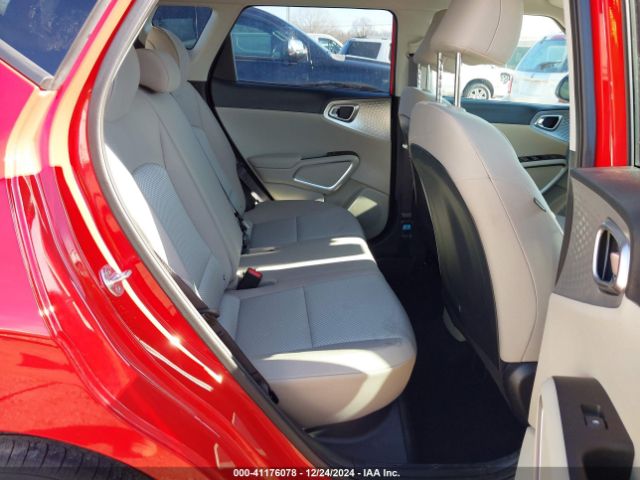 KNDJ23AU5S7244738 KIA SOUL LX