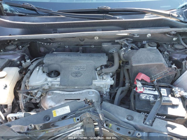 Toyota RAV4 LE 2018 2T3ZFREV1JW457959 Image 10
