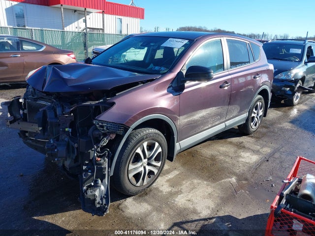 Toyota RAV4 LE 2018 2T3ZFREV1JW457959 Image 2