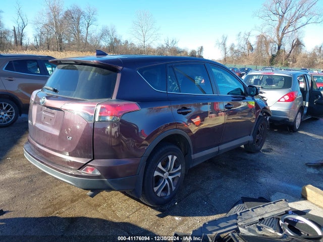 Toyota RAV4 LE 2018 2T3ZFREV1JW457959 Image 4