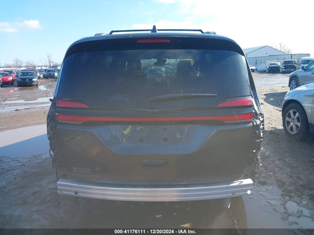 2C4RC1BG5MR560977 Chrysler Pacifica Touring L