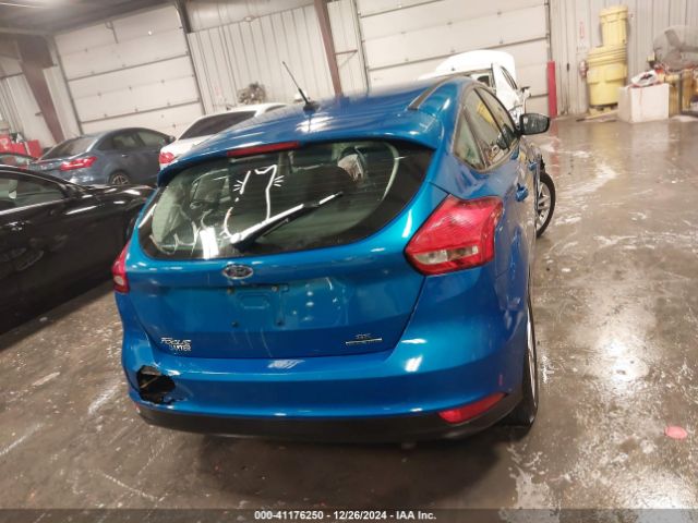 1FADP3K23FL313845 Ford FOCUS SE