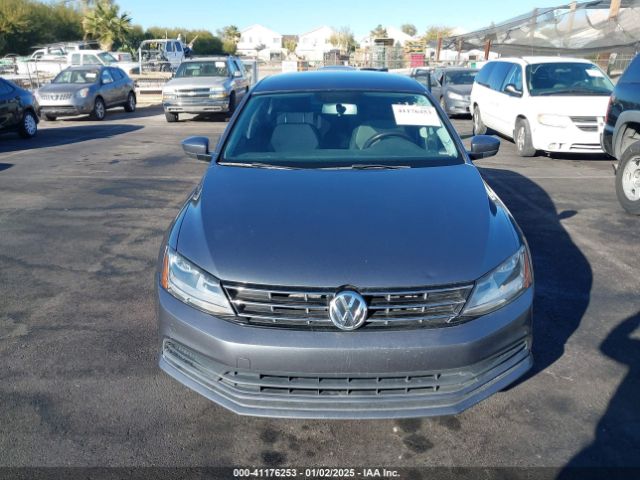 3VW2B7AJ4JM251635 Volkswagen Jetta 1.4t S