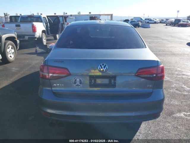3VW2B7AJ4JM251635 Volkswagen Jetta 1.4t S