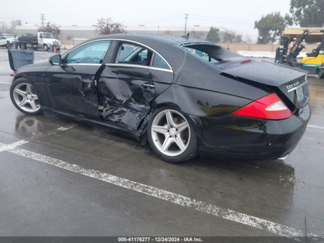 2011 MERCEDES-BENZ CLS 550 WDDDJ7CBXBA172754 Photo 2
