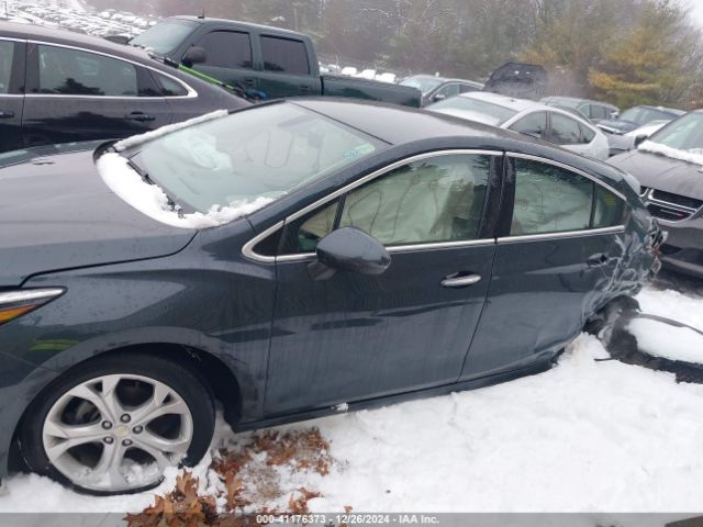3G1BF6SM4HS531158 Chevrolet Cruze Premier Auto