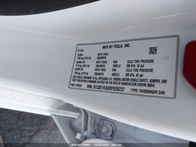 5YJ3E1EA0RF826237 Tesla MODEL 3