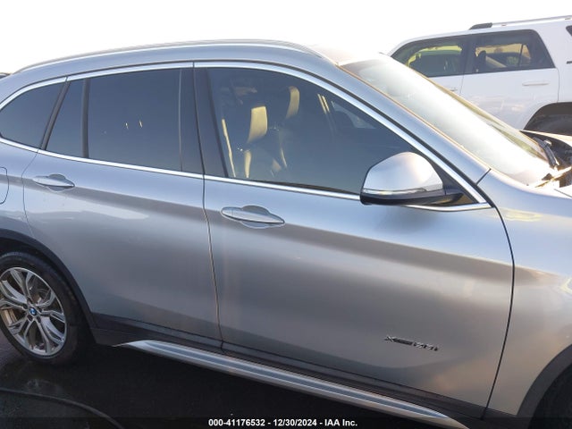 BMW X1 Xdrive28i 2016 WBXHT3Z37G4A49357 Image 13